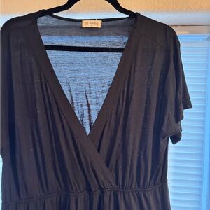 Bulotus low cut black dress